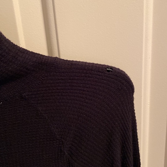 Free People black waffle knot mock neck - Picture 3 of 4